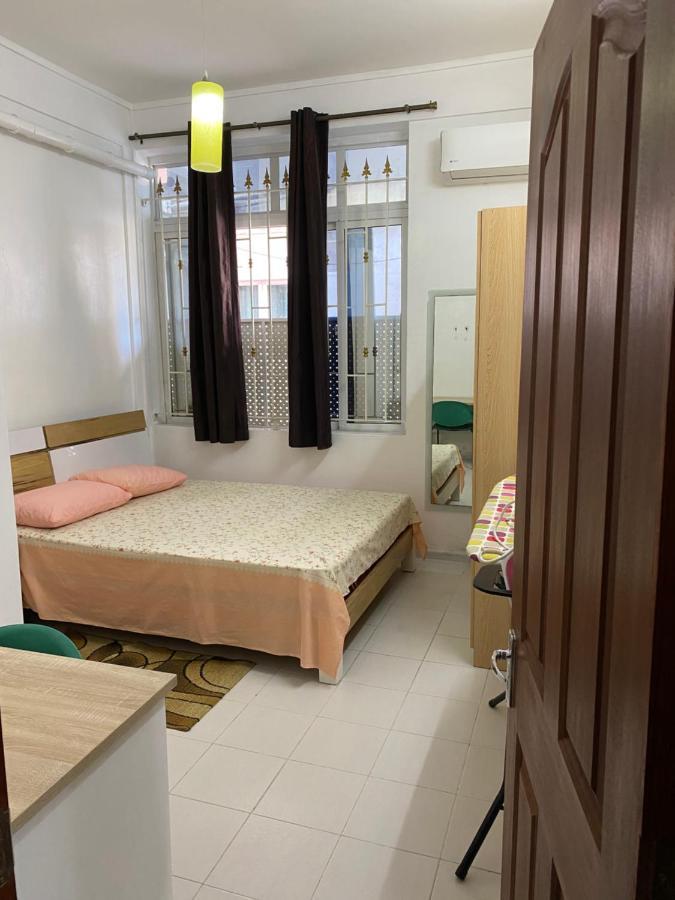 Champs De Mars Apartment Port Louis Esterno foto