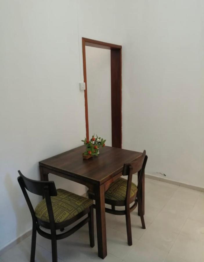 Champs De Mars Apartment Port Louis Esterno foto