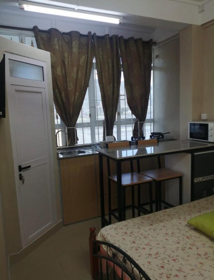 Champs De Mars Apartment Port Louis Esterno foto